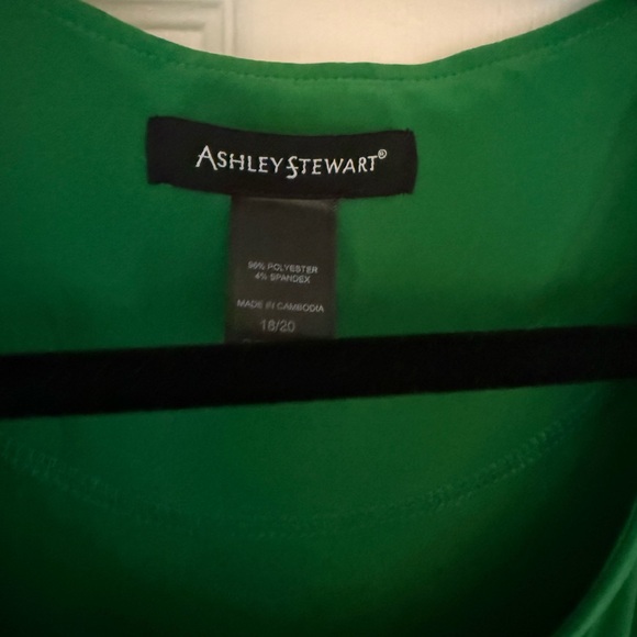 ASHLEY STEWART GREEN DETAILED DRESS - Picture 2 of 3